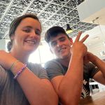 Sarah Gingrich - @ca_thai_sa - Instagram