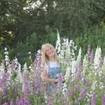 Sarah Harper Floral Design - @sarahharperflowers - Instagram