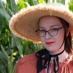 Sarah Heeter - @theristia11 - Instagram