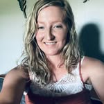 Sarah Hodgin - @acountrylifemama - Instagram