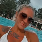 Sarah Holcombe - @sarah._.holcombe09 - Instagram
