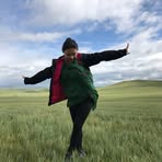 Sara Hou - Facebook