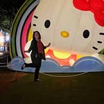 Sarah Howse - @howse1976 - Instagram