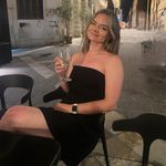 Sarah Hurrell - @sarahicequeen - Instagram