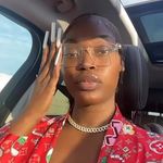 Sarah - @sarahjobes05 - Instagram