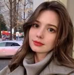 Sarah Julia - Facebook