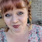 Sarah LeNoir - @simplysarahsue - Instagram