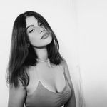 sarah - @sarah_loukil_ - Instagram