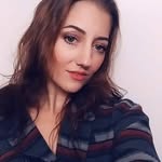 Sarah Lower - @earth2mecca - Instagram