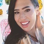 Sarah Lyda - @shop_thebaublebabe - Instagram
