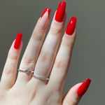 Sarahmanicureiq - @sarahmanicureiq - Instagram