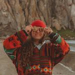 Sarah Mayers - @wallflowersounds - Instagram