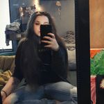 Sarah McHale - @sarah.mchale.9883 - Instagram