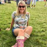 Sarah McHale - @rabcsnezbit - Instagram