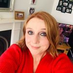 Sarah Mears - @sarah_a_literary_life - Instagram