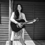 Sarah Mitchell - @sarahmitchell_music - Instagram