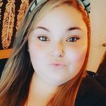 Sarah Moats - @saraharoundacastle - Instagram