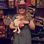 Sarah Mounce - @sarahmounce - Instagram