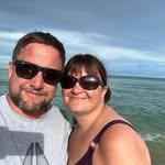 Sarah Friday Negus - @2adults3kids2dogs1cat1hedgehog - Instagram