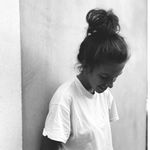 Sarah Nicolas - @s.ncls84 - Instagram