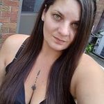 Sarah Elizabeth - @sarah.pellerin.501379 - Instagram