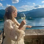 Sarah Pflanz - @sarahpflanz - Instagram