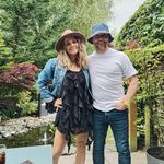 Sarah Pinder - @pindersgirl - Instagram