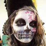 Sarah Plank - @thebookdragon1614 - Instagram