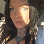 Sarah Power - @sarahstheish - Instagram