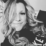 Sarah Ramer - @corktowngirl2022 - Instagram