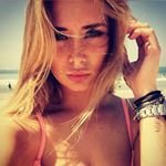 Sarah Runge - @uranonirst - Instagram