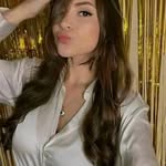 Sarah schell - @locattelile - Instagram