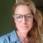 Professor Sarah Shealy - @sarahthemidlifemidwife - Instagram