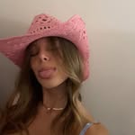 Sarah - @sarahshinerr - Instagram