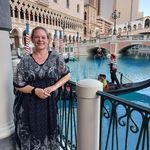 Sarah-Ann Shirk - @sarahannshirk - Instagram