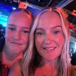 Sarah Somerville - @sarahsom827 - Instagram