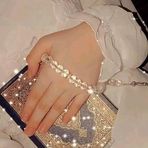Sarah Sos - Facebook