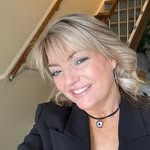 Sarah Staples - @sarah.staples.5855 - Instagram