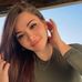 Sarah Steph - Facebook