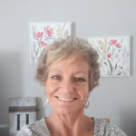 Sarah Stogner Jones - @sarahsmiiles68 - Instagram
