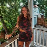 sarah strang - @sarahstrangeee - Instagram
