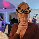 Sarah Thomason - @sarah.thomason.794 - Instagram