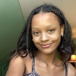 Sarah Treadwell - @treadwell8125 - Instagram