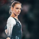 Sarah Voss - @sarahvossfanpage - Instagram