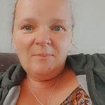 Sarah Warrender - @sarah.warrender.3 - Instagram