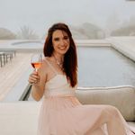 Sarah // SF Wine Lover - @winowanderlust - Instagram