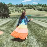 Sarah | Travel & Wine - @farawaysips - Instagram