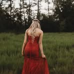 Sara Zeleny - Facebook