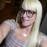 Sasha Conner - @tipyourglasstothat - Instagram