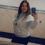 Sasha R Robles - @sasha.robl3s - Instagram